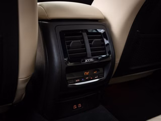 BMW X3 xDrive 20d M Sport LIVE COCKPIT ACC PANO - bilder 21