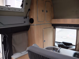 Ford Transit 2.0 TDCi FT 300 Nugget 2.Hand TÜV 06/2028 - bilder 17