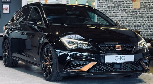 Seat Leon ST Cupra R 300 4Drive |BEATS|Schale.|1.Hand| Gebrauchtwagen Kaufen | EZ 07/2020 | Preis 28.290 €