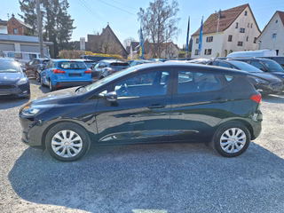 Ford Fiesta 1.0 Cool & Connect LED DAB Navi RFK Winter-P. - bilder 2