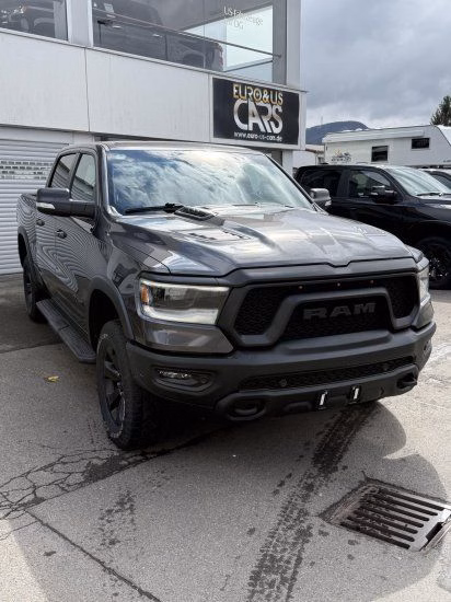 Dodge RAM Rebel Crew Cab 5,7ltr  Luft 12 Zoll  Panor