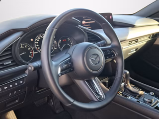 Mazda 3 Takumi 2.5 e-Skyactiv AUTOMATIK / LEDER / KAMERA360 / BOSE - foto 6