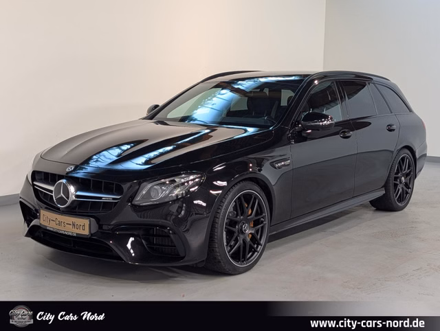 Mercedes-Benz E 63 S AMG 4M CARBON KERAMIK-PANO-HUD-NIGHT-BURM Gebrauchtwagen Kaufen | EZ 04/2018 | Preis 52.999 €