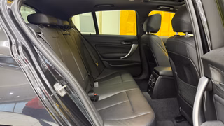 BMW M135 I XDRIVE NAVI PDC SERVICE FULL BMW - bilder 10