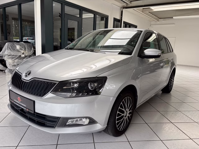 Skoda Fabia Combi Style 1.2 TSI SHZ AHK PDC Tempomat Gebrauchtwagen Kaufen | EZ 02/2017