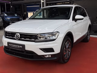 Volkswagen Tiguan Sound BMT ACC / Start-Stopp / LED / 4Motion - foto 6