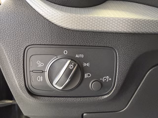 Audi Q2 S-Line Sport 35 Autom., Matrix Pano Kamera ACC - bilder 10