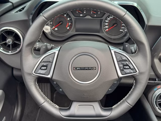 Chevrolet Camaro 2.0l Convertible RS - foto 21