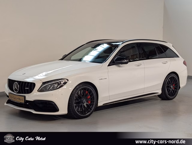 Mercedes-Benz C 63 AMG S BURMESTER+PANORMA+360°+CARBON+DESIGNO - фото 1