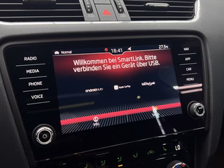 Skoda Octavia Combi V-RS 245 / PANO / ACC / LED / LANE-ASSIST / FRONT-ASSIST - foto 31
