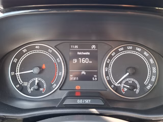 Skoda Fabia 1.0 MPI Active KLIMA / CARPLAY / SITZHEIZUNG / PDC - foto 7