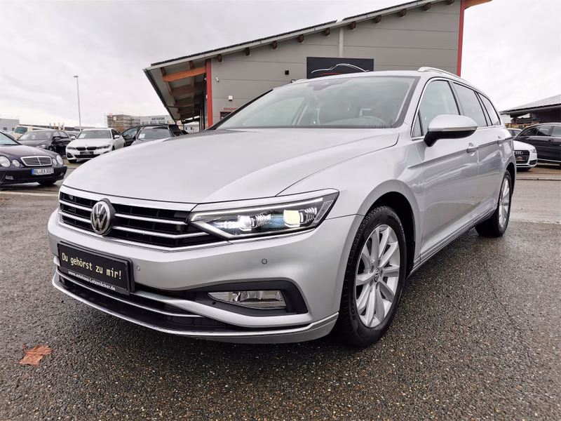Volkswagen Passat 2.0 TDI Highline ACC|AHK|NAVI|DAB+|KAMERA