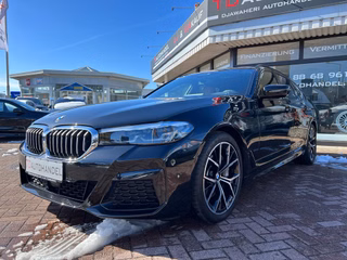 BMW 530 d M Sport Head-up-Display/Pano/Kamera/LED/Mild-Hybrid - foto 1