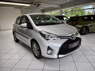 Toyota Yaris Edition-S 1,3l Aut. Kamera Bluetooth - bilder 3