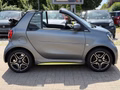 Daumennagel 13 - Smart ForTwo CABRIO*TAILOR-MADE BRABUS ASPHALTGOLD*