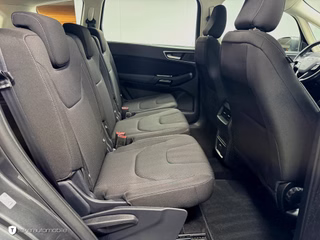 Ford S-MAX 1.5 EcoBoost Titanium*LED*Navi*SHZ*6Gang* - foto 9
