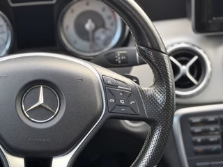 Mercedes-Benz GLA 200 CDI / d 4Matic Pano / Navi/ - foto 15