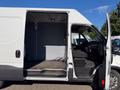 Daumennagel 9 - Iveco Daily Kasten RWD 35 Kamera/AHK/Standheizung/ACC