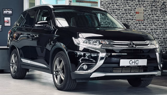 Mitsubishi Outlander SUV-Star+ 4WD AHK|NAVI|KAMERA|SHZ|4x4 Gebrauchtwagen Kaufen | EZ 08/2016 | Preis 14.990 €