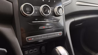 Renault Megane E-Tech Zen TEMPO AUTOMATIK SHZ A/C - photo 20
