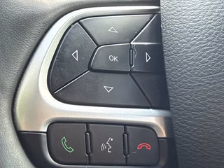 Jeep Compass Limited 4WD Automatik 4X4 - foto 12