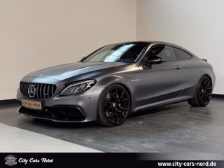 Mercedes-Benz C 63 AMG Coupe PANORAMA+BURMESTER+HEAD.UP+DTR+ Авто с пробегом купить | Первая регистрация 02/2018 | Цена 46.999 €
