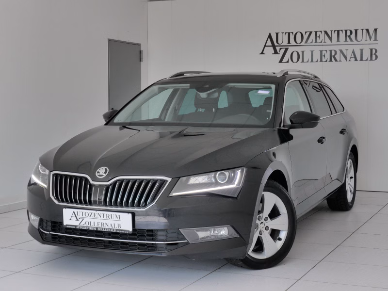 Skoda Superb Combi 2.0 TDI DSG Style *ACC*BUSINESS*TOP