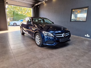 Mercedes-Benz Lim. C 180 CGI*LED*1.Hand*Navi*AHK - photo 1