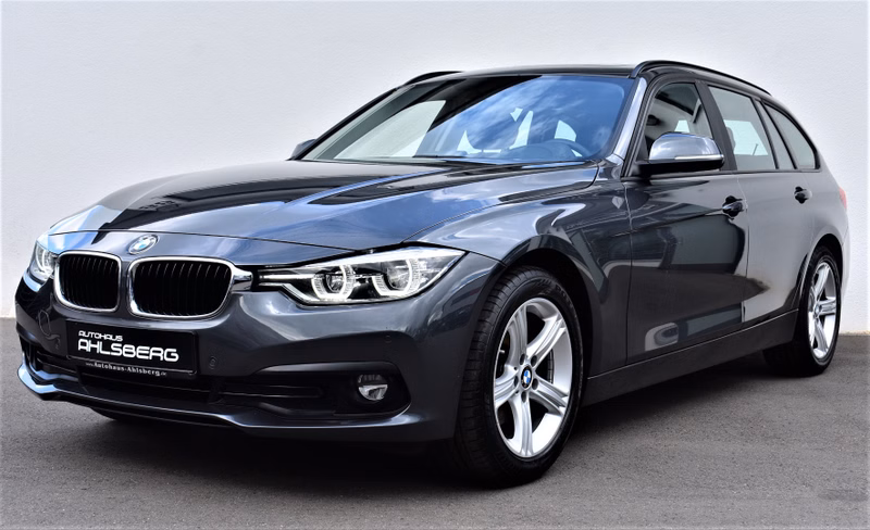 BMW 320d Advantage /NAVI/LED/PANO/KEYLESS/AHK