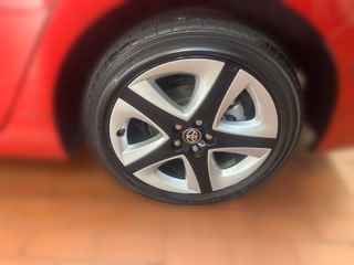 Toyota Prius Executive +Winterräder - bilder 9