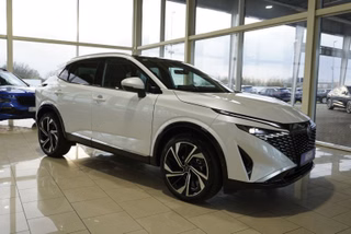 Nissan Qashqai Tekna+ 1,3 DIG-T Xtronic 4x4 UPE=50000Euro    **