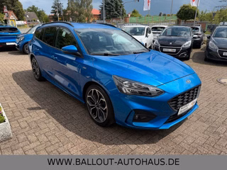 Ford Focus Turnier ST-Line*1.HAND*LED*NAVI*TEMPO*SPUR - photo 4