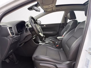 Kia Sportage 1.6 T-GDI Vision 2WD KLIMA / TEILLEDER / PANORAMA / NAVI - bilder 4
