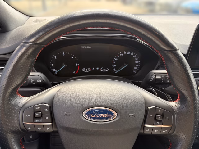 Ford Focus Turnier ST-Line 2.0 TDCi +NAVI+PDC+RFK+WINTERPAKET+ - bilder 7