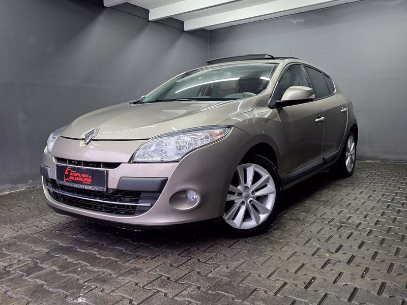 Renault Megane III LUXE, PANO, AUTOMATIK, LEDER,R KAMERA