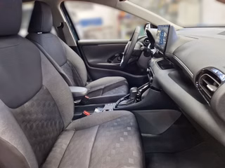 Toyota Yaris Hybrid Teamplayer + Safety - & Comfort Paket - foto 12