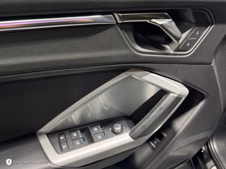 Audi Q3 35 TDI S line *AHK*Aut.*LED*CarPlay* - foto 16