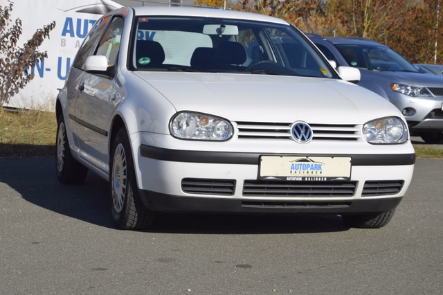 Volkswagen Golf IV Basis  TÜV 03/2019 Gebrauchtwagen Kaufen | EZ 04/2000 | Preis 390 €