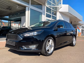Ford Focus Turnier Titanium/Navi/Parkpilot v+h - foto 1