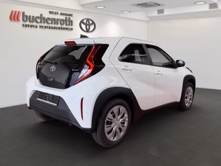Toyota Aygo X Hybrid Pure + Car Play - foto 5