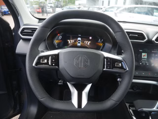MG ZS 1.5 Hybrid+ Luxury KLIMA PDC KAMERA LED - foto 7