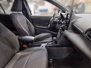 Toyota Yaris Cross Hybrid FWD Teamplayer +Safety- & Comfort Paket - bilder 12