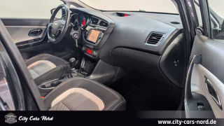Kia Ceed Sportswagon Dream Team KAM+TEMPO+PDC+SHZ - фото 22