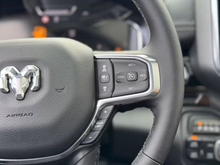 Dodge RAM Laramie Night Premium Rambox + teilbare Heckklappe - foto 27