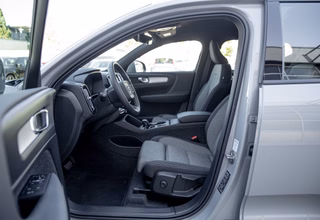 Volvo XC40 B3 Core Sitzheizung vorn*Lenkradheizung*Tempomat*Navigationsystem  2WD - bilder 9