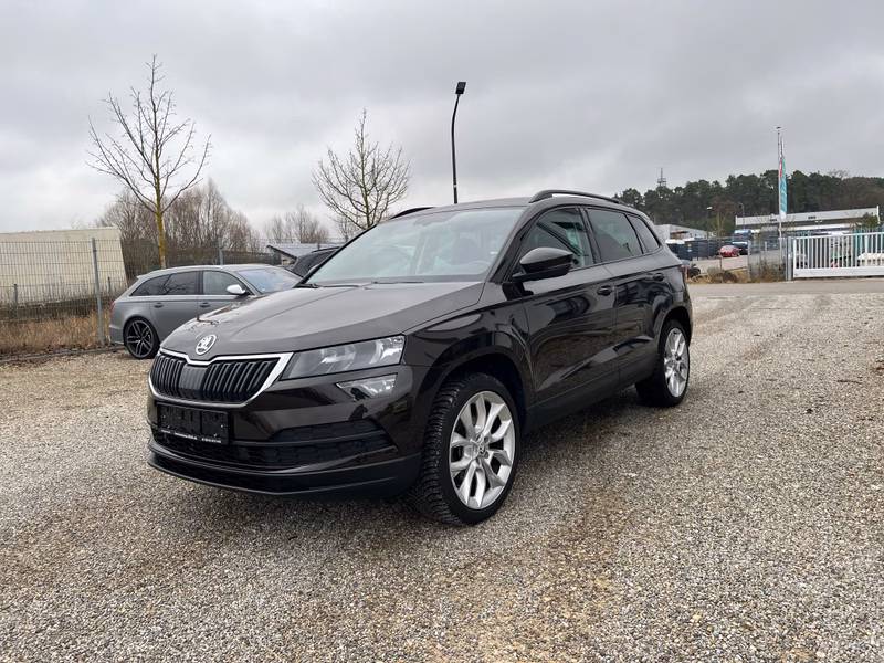 Skoda Karoq Style 4x4 2.0 TDI Keyless Allrad PDCv+h LE