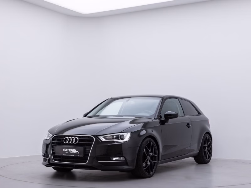 Audi A3 2.0TDI /NAVI/XENON/TEMP/SHZ/